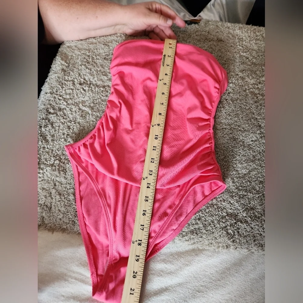 Shade n Shore One Piece Swimsuit - no straps